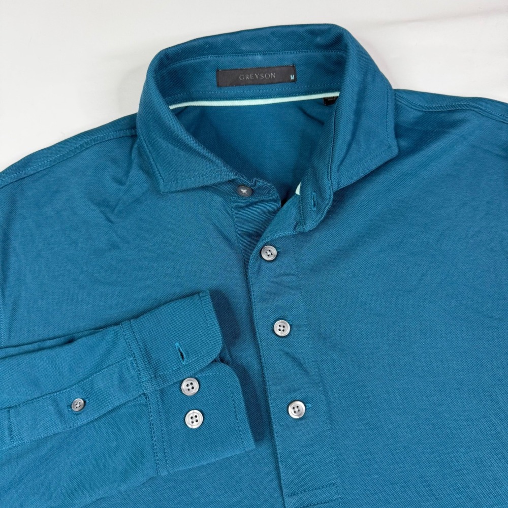 Greyson Long Sleeve Polo Mens Size Medium Blue Pique Knit Wolf Logo Performance